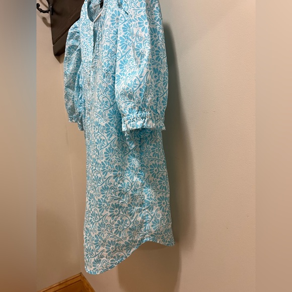 Talbots Blue Puff Sleeve V-Neck Women's Top Size M - Picture 6 of 7